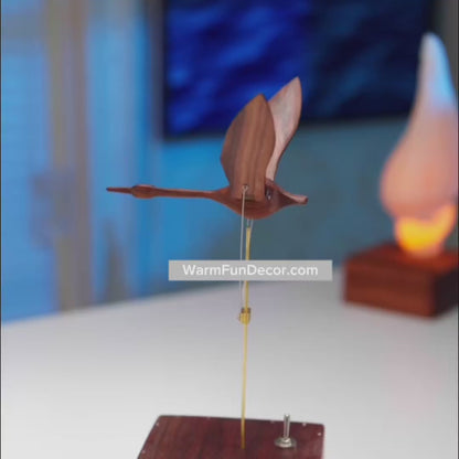 Handcrafted   Walnut   Swan   Automaton