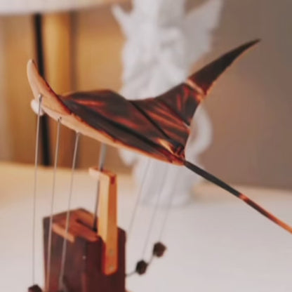 mantaray_woodenmantaray_handcrafted_deskorament_woodartwork_automaton_woodenart_roomdecor_wordart_10